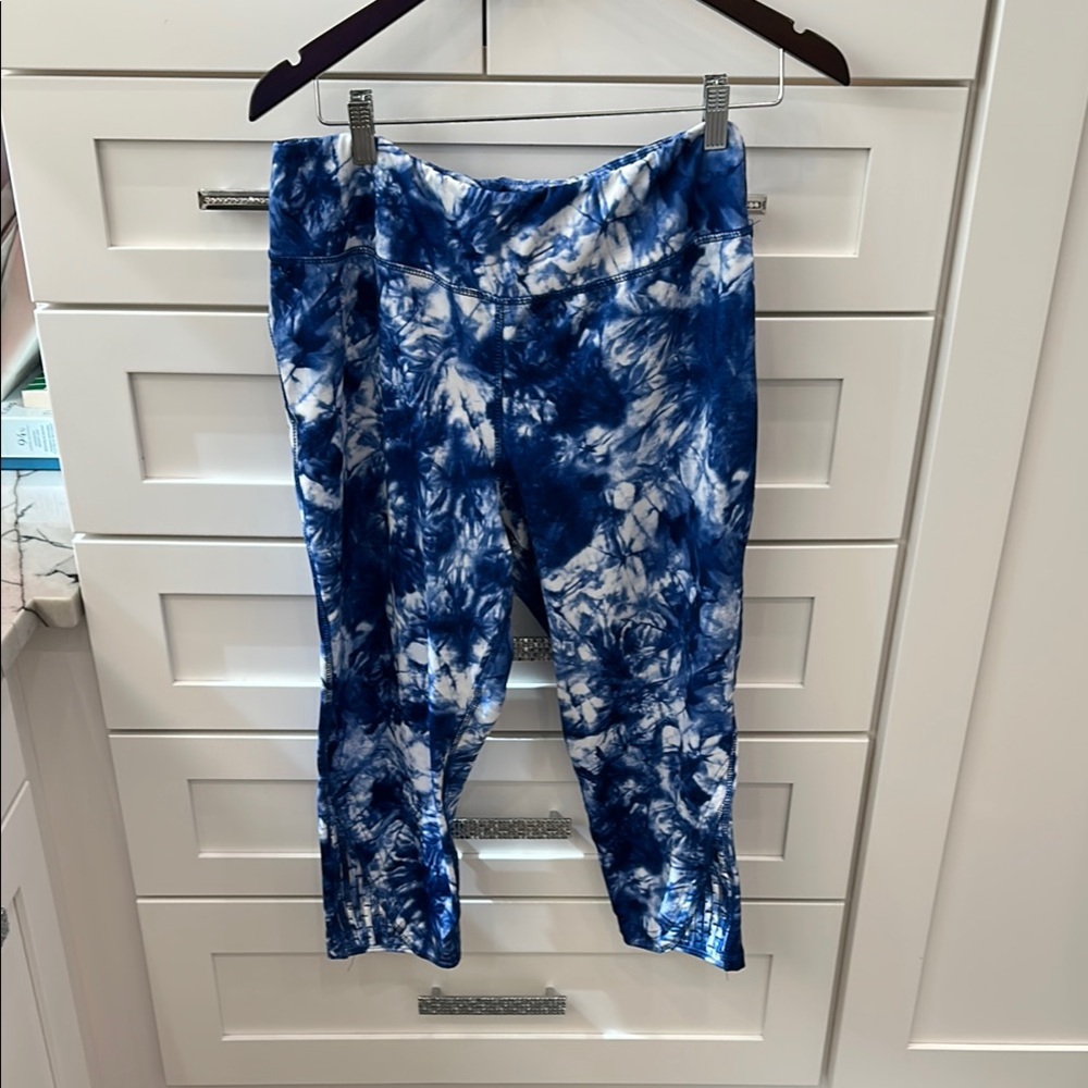 Madden Girl Blue Tie-Dye Leggings